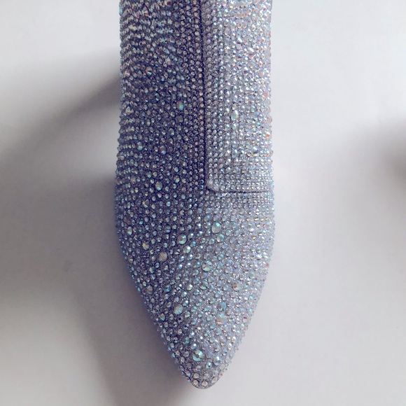 🎊HP🎉New Sparkle Glam Silver Rhinestone Boots - Picture 3 of 9
